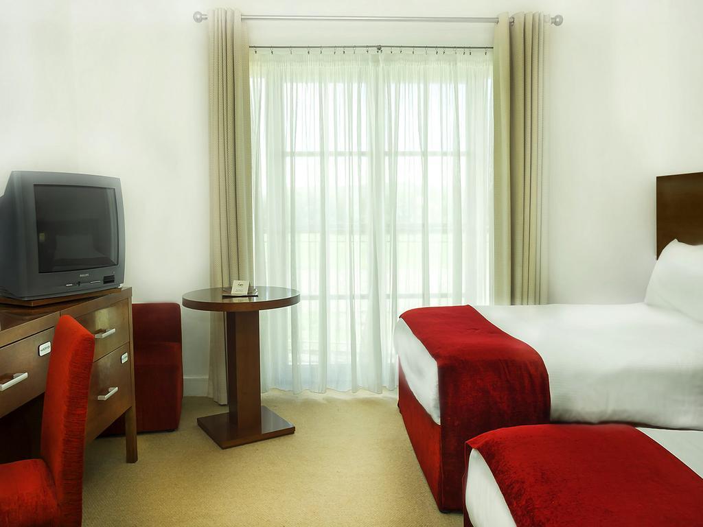 Lough Allen Hotel & Spa Драмшанбо Номер фото